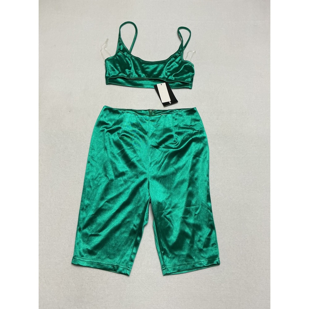 Fashion Nova Cailey Biker Short Set M Jade Green Satin Crop Top NWT